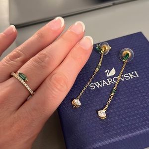 Swarovski Green & Gold Dangle Earrings & Ring!✨